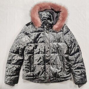 NWOT Women's Ci Sono Bright Silver Puffer Jacket, Med